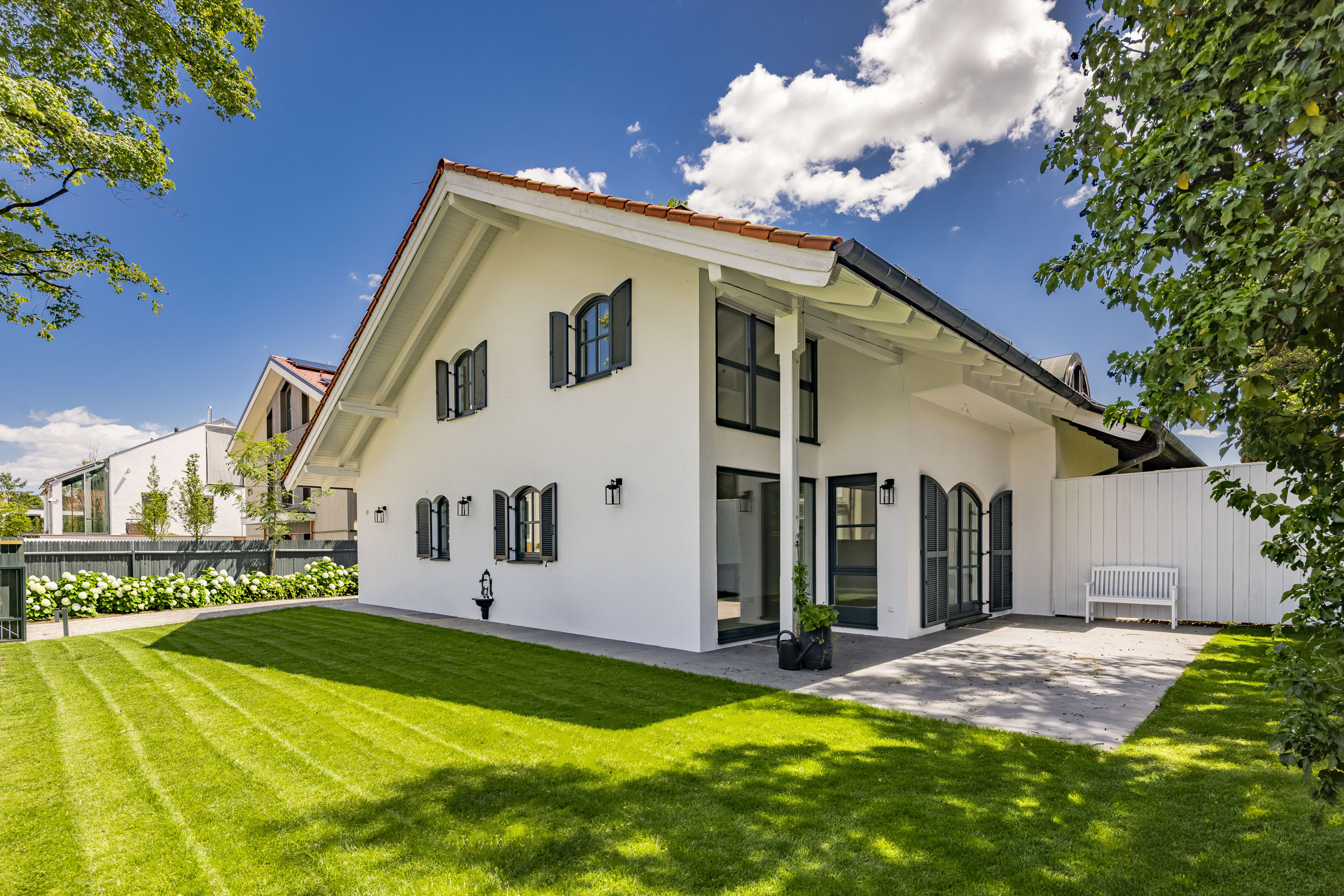 THE DREY COTTAGE – ERSTBEZUG